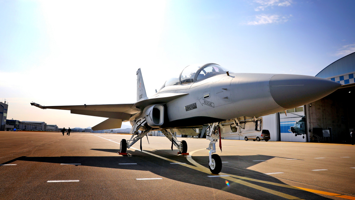 FA-50