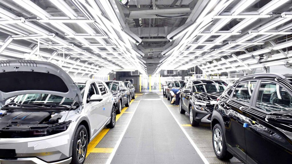 "수백만원 깎아도 안 팔려요"…현대차 결국 공장까지 '중단', "심각한 상황" 2 현대차 공장 중단