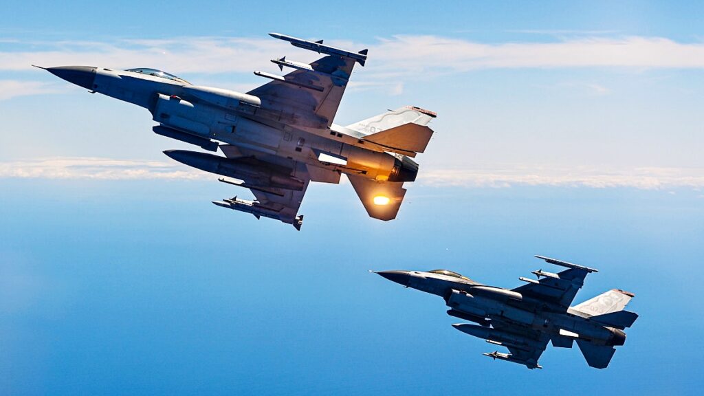 F-16