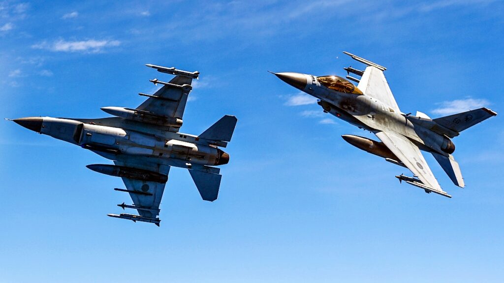 KF-16