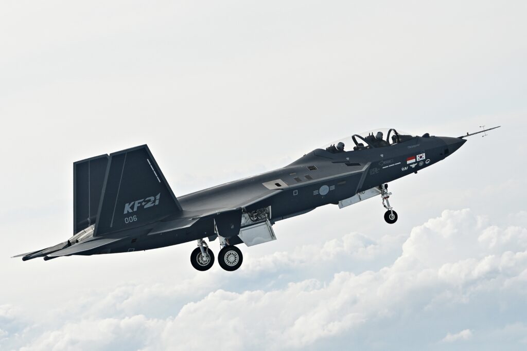"천조국 아성마저 뒤흔든다" …180도 달라지는 '신형 KF-21', F-35도 못 이룬 성과 봤더니 3 KF-21