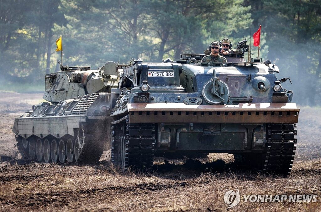 600만 명 희생되었는데 "전투기로 퉁치자?" …70년간 묻어둔 천문학적 배상금에 '화들짝' 2 제2차 세계대전