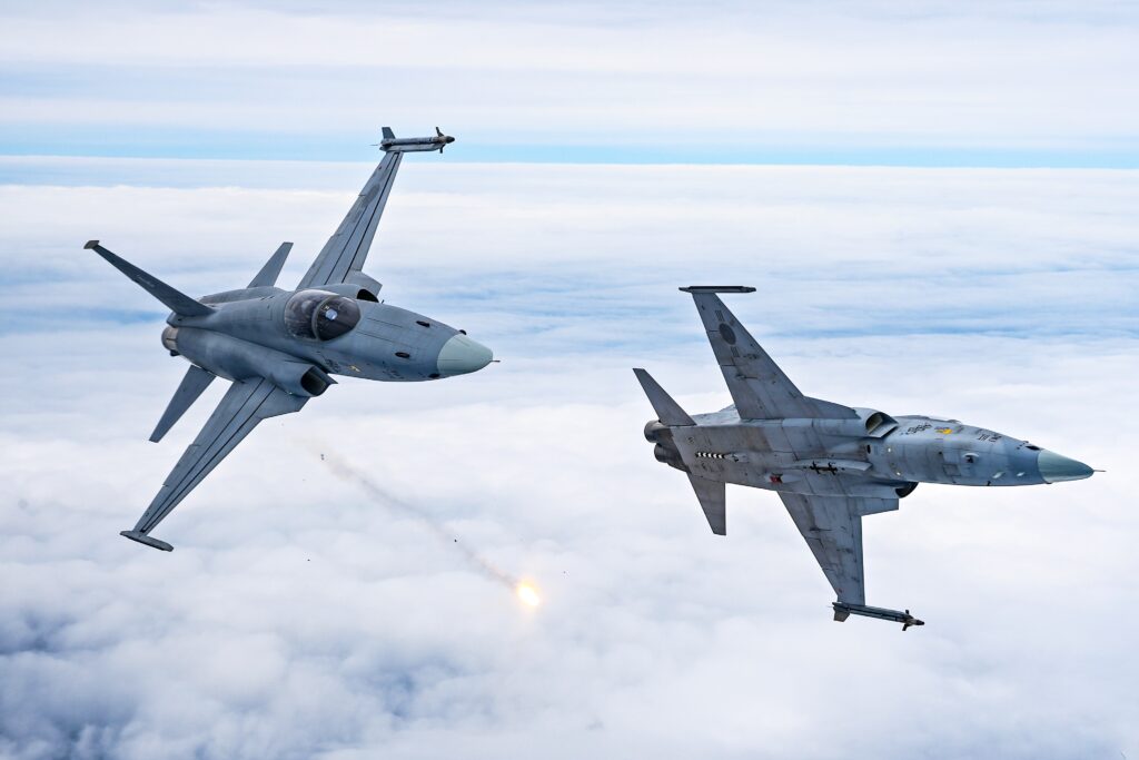 F-20