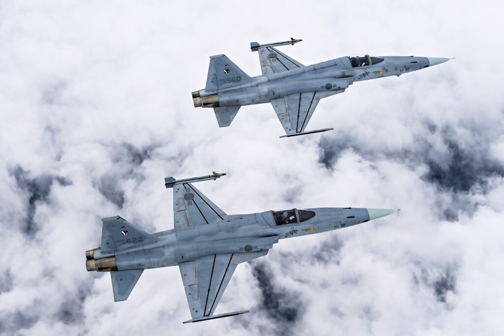 F-20