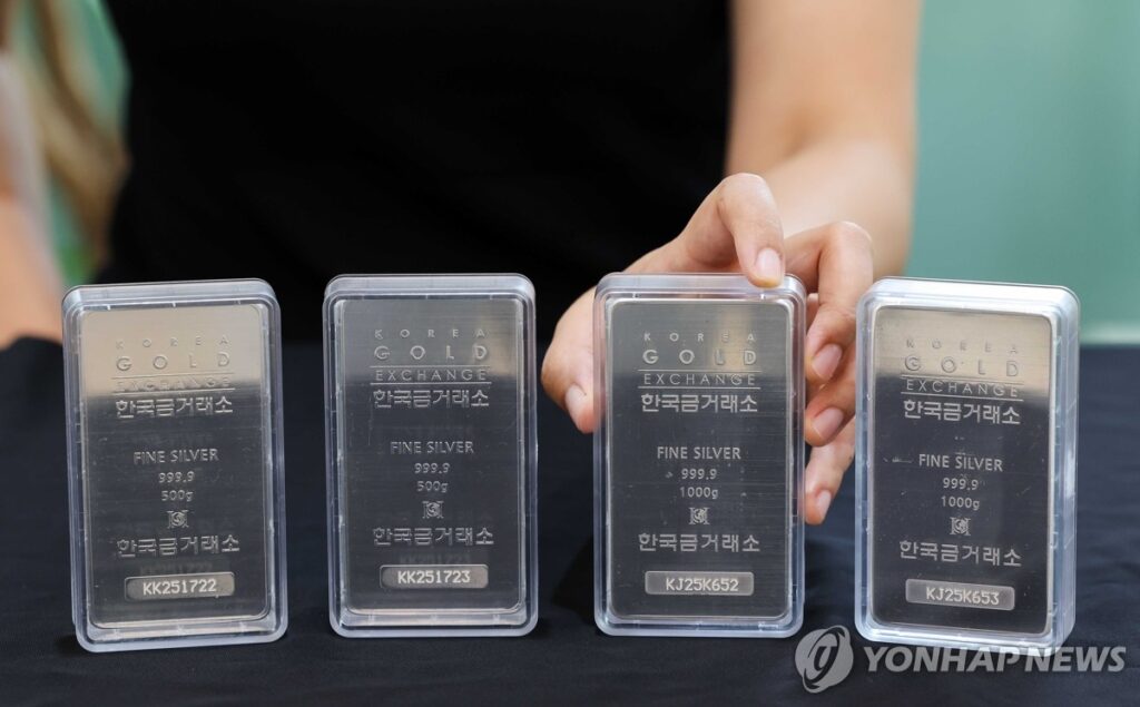 금값 심상치 않더니 "여보, 이것도 대박 났어"... 14년 만의 최고치에 '난리' 3 금값
