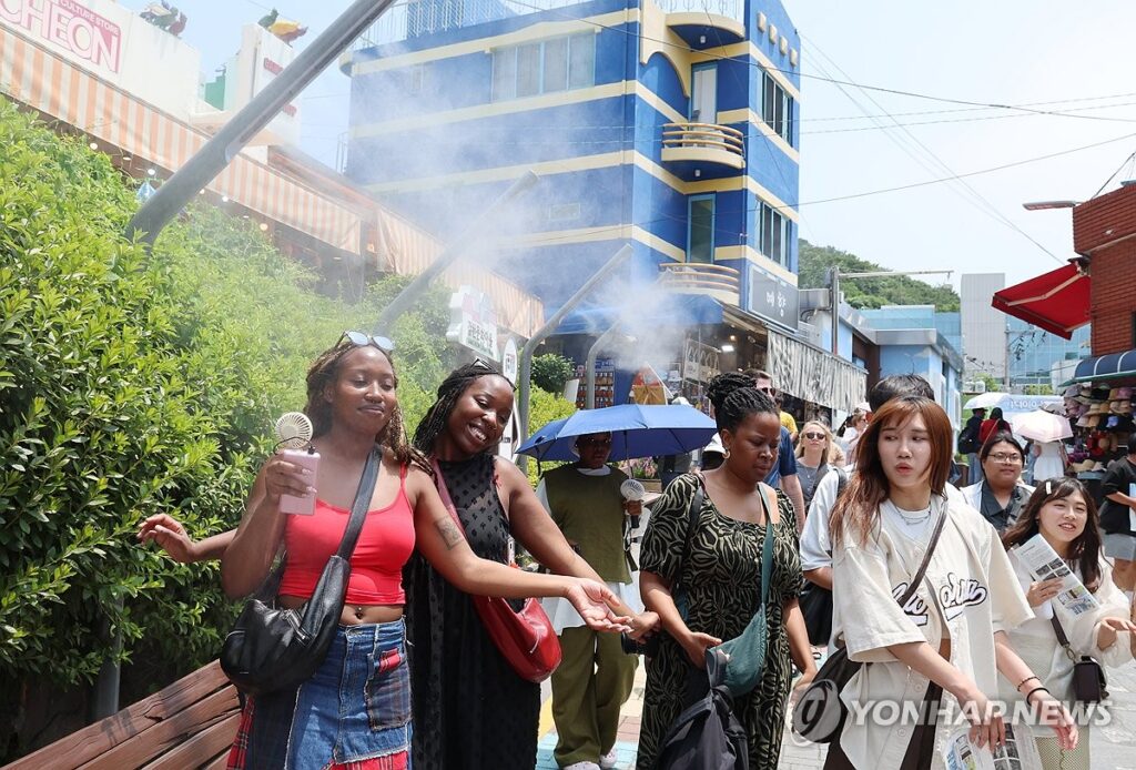 “한국의 새로운 성장 동력?“…외국인들 우르르 몰리더니 ‘깜짝’ 3 외국인