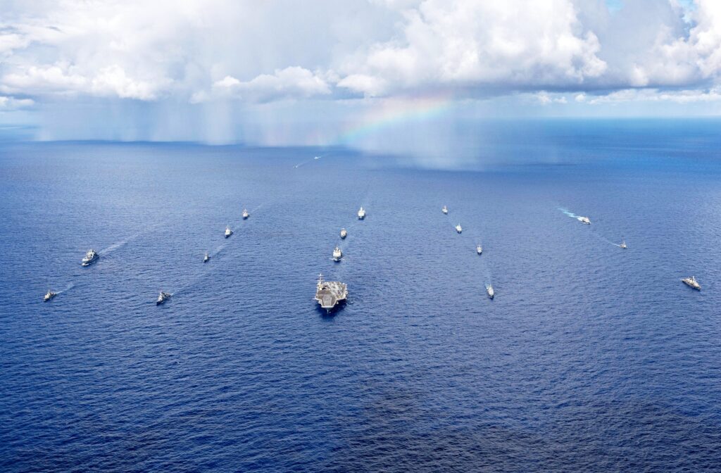 "中 치고 올라오는데 기껏 한다는 게" …황당한 트럼프 계획에 美 해군은 한숨만, 이유 보니 '맙소사' 2 황금 함대