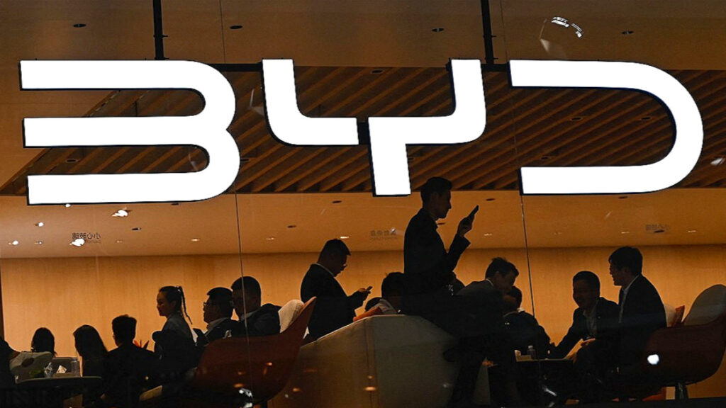 "제발 좀 사주세요"…결국 '반값' 폭탄 세일 시작한 이 車, 정체 뭐길래? 2 BYD 일본 전기차