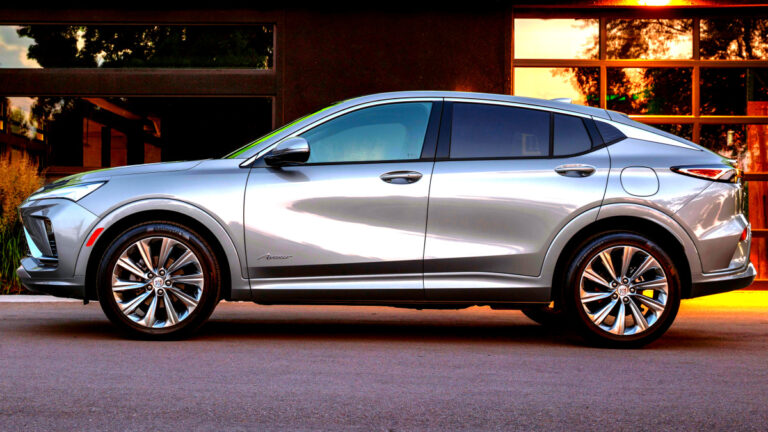 뷰익 엔비스타 출시