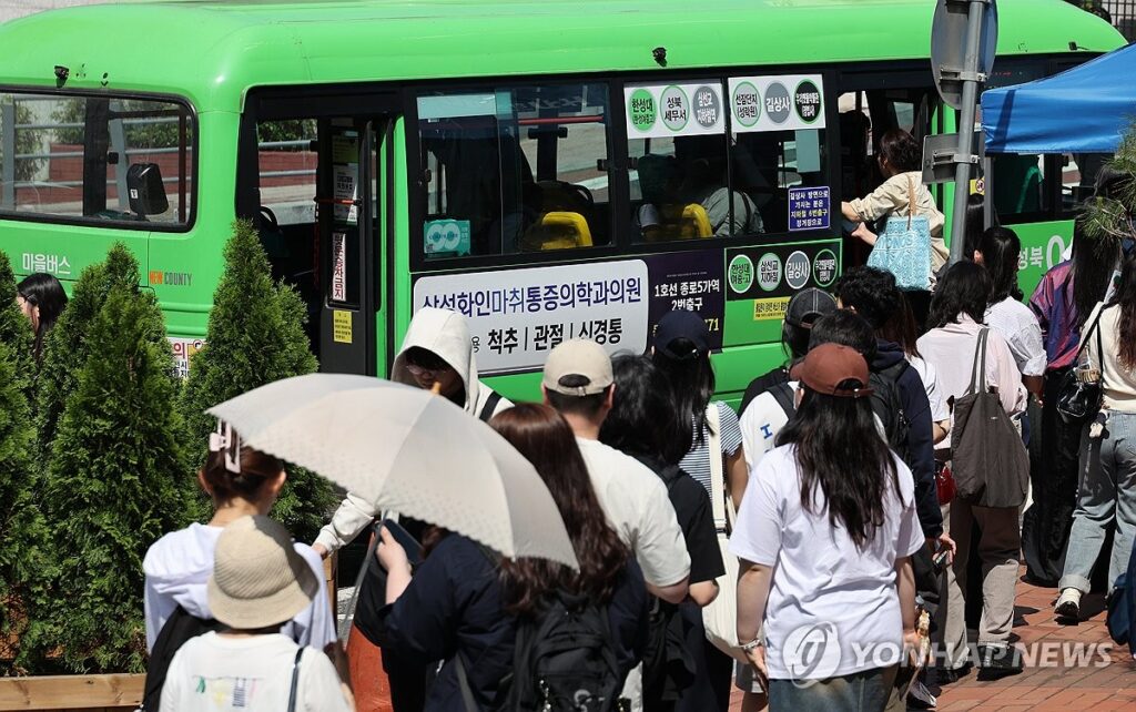 “이것마저 오르면 어떡하라고”…이번달부터 줄줄이 인상에 노·장년층 '날벼락' 2 버스 요금 인상