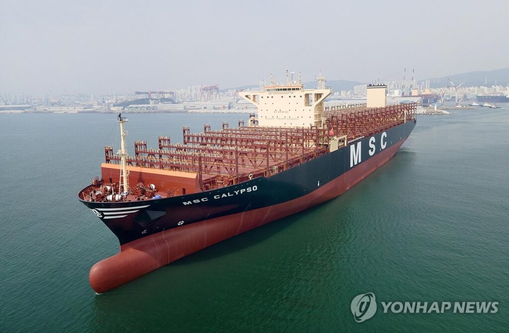 "트럼프 덕에 떼돈 번다"...이례적인 움직임에 韓 업계 '기대감 폭발' 3 중국 선박 입항 수수료 폭탄