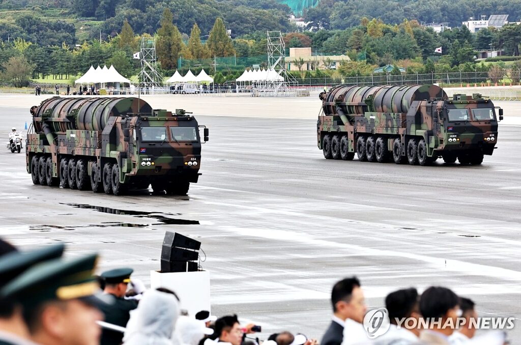 "8톤짜리 괴물만 있는 게 아니다" …1,500km 날아가 꽂히는 위력, 살벌한 한국 미사일의 실체 3 현무 미사일