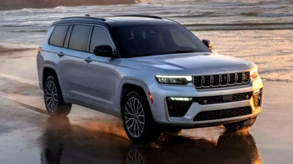 "팰리세이드랑 비교가 안 되네", "'기본 옵션'이 이 정도?"…신차 모습에 '감탄만' 2 지프 그랜드 체로키