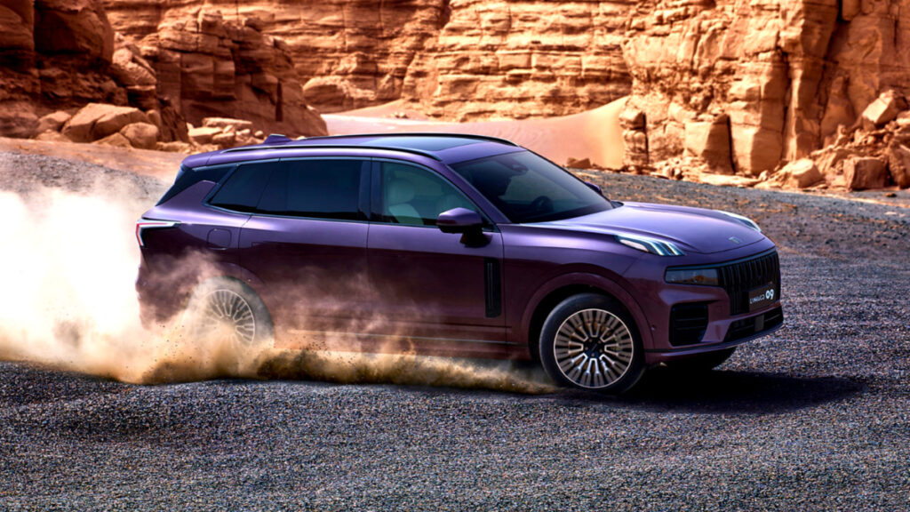 "볼보 대형 SUV를 반값에?", "무려 6천만 원 싸다"…제네시스 '초비상' 걸린 이유 4 링크&코 09