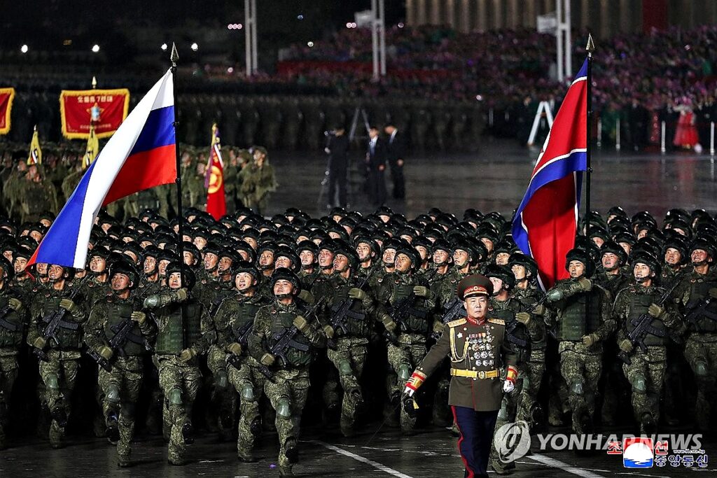 "대체 왜 북한군이 거기서 나와?" …충격적 움직임에 국제 사회 '화들짝', 우려했던 최악 사태가 3 북한군