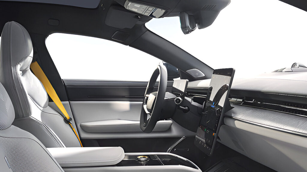 “포르쉐보다 빠르다?”…884마력 괴물 전기차, "한국산 품고" 상륙 초읽기 3 폴스타5