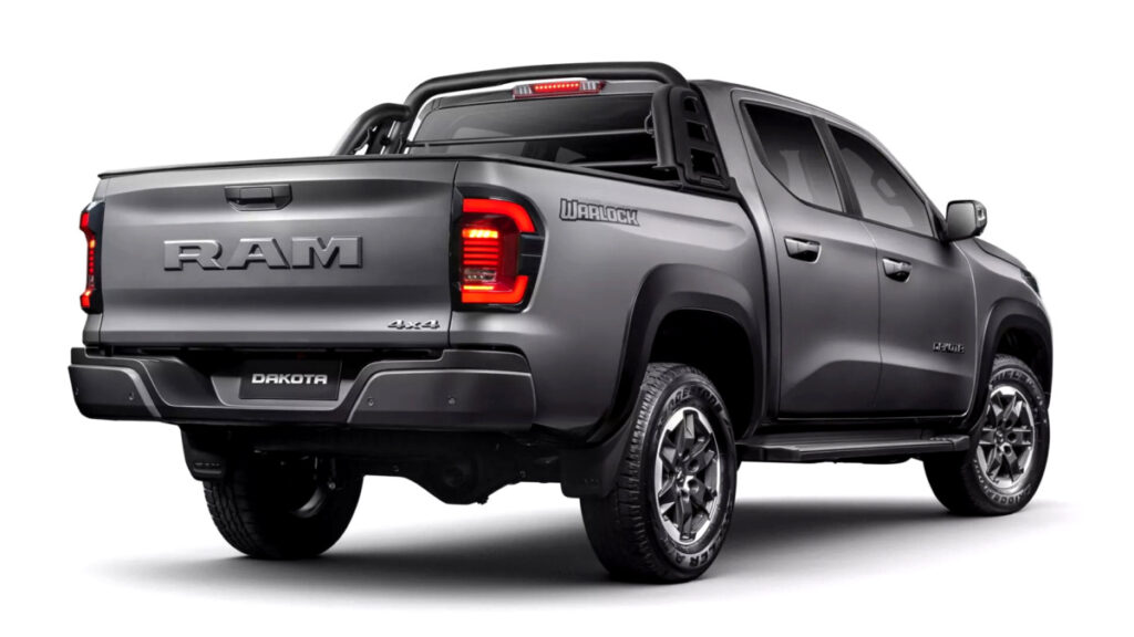 "고급차라 비싸게 팔더니"...속은 '싹 다 중국산', "이럴 수가" 3 램 다코타 워록