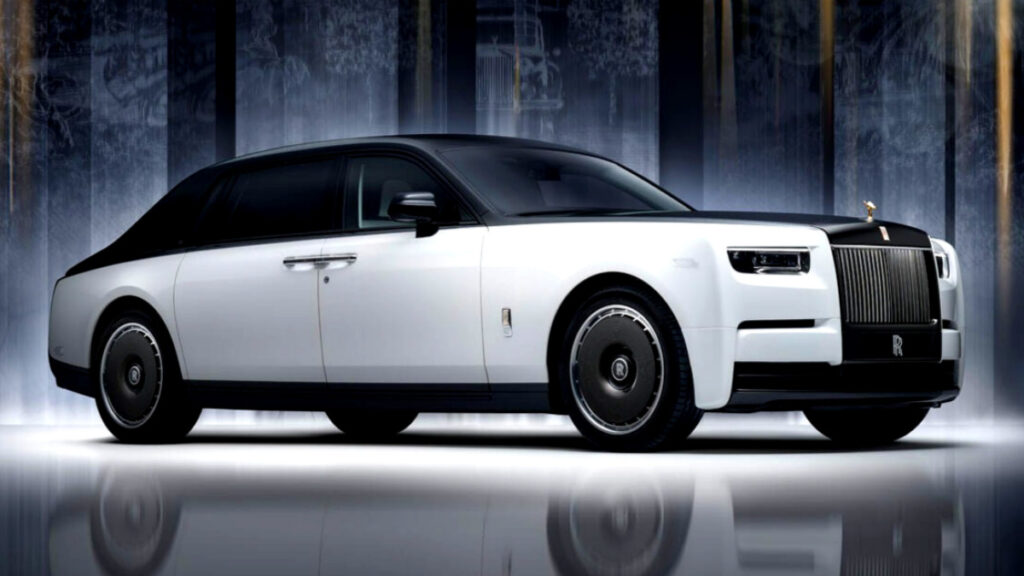 강남에 '이 車' 보이면 "찐부자 맞습니다"…"입이 쩍" 벌어지는 가격 '깜짝' 2 롤스로이스 100주년 공개