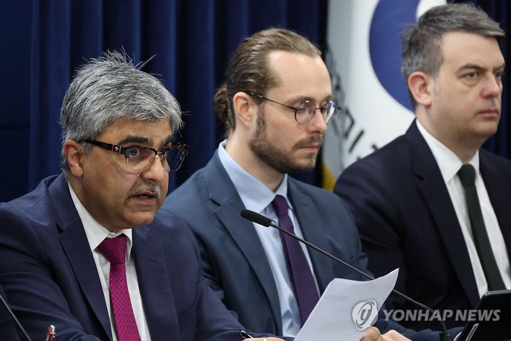 우려가 현실로 "앞으로 더 심각해진다"…IMF까지 나서서 '경고', 22년 만에 '초비상 상황' 3 대만 한국 GDP 역전