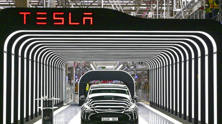 테슬라 정비 문제