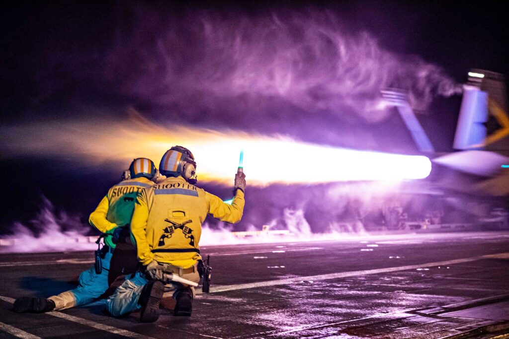 "항공모함의 심장인데 이런 짓을?" …또 터진 트럼프식 '폭탄 발언', 美 해군 이대로 괜찮나 3 항공모함