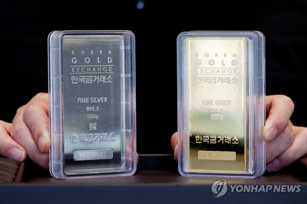 "여보, 지금도 안 늦었어"... 천정부지로 치솟은 금값, 결국 여기까지 '난리' 5 금값