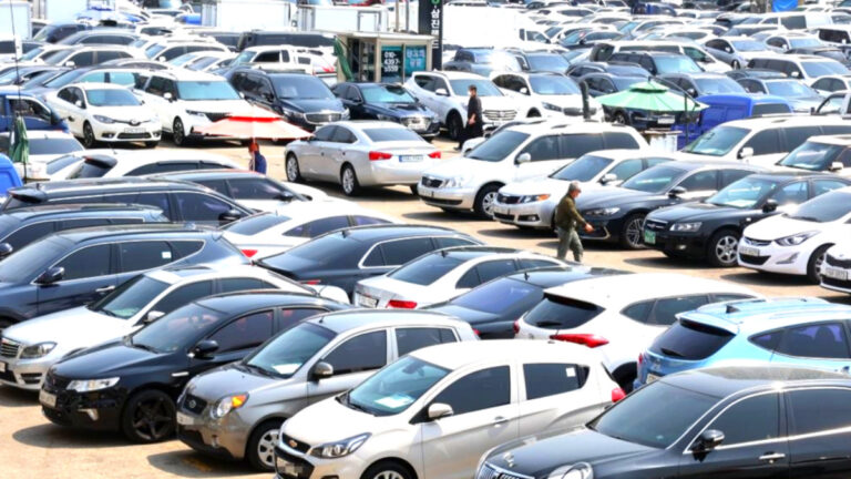 서울 한 중고차 거래소 모습