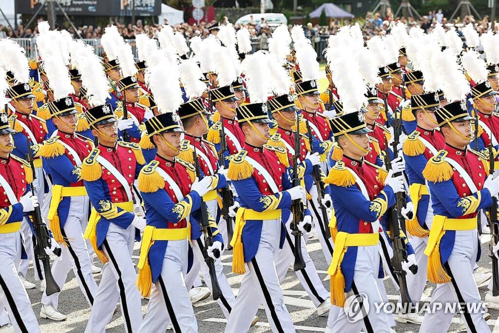 "결국 국방부가 칼을 뽑았다" …30여명 중 20명 물갈이, 역대급 발표에 전 군 '화들짝'? 2 중장 진급