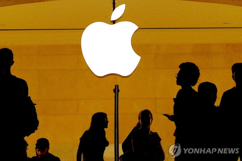 핸드폰 만들던 LG 기술? “여기서 터질 줄이야”…예상 못한 소식에 업계 '활짝' 2 애플 생산라인 LG장비 공급