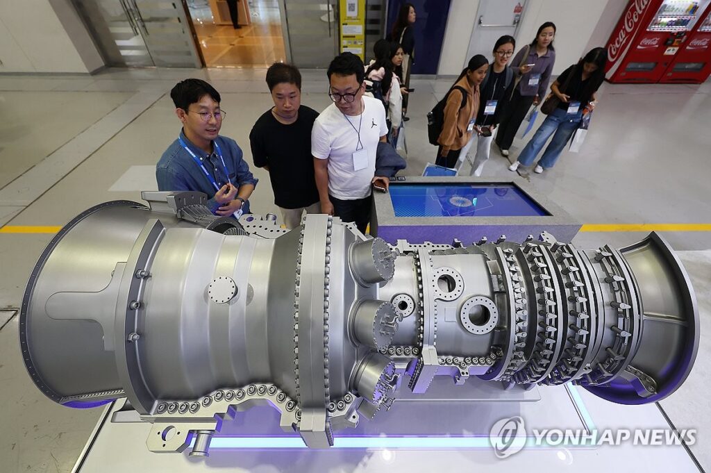 삼성·LG도 아닌데 "14조 원 돈벼락 예고?"...한국산 기술 '쌍끌이 잭팟' "이럴 수가" 3 두산 수출 증가