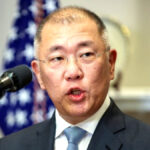 제네시스 전기 SUV GV90 도로 위 포착