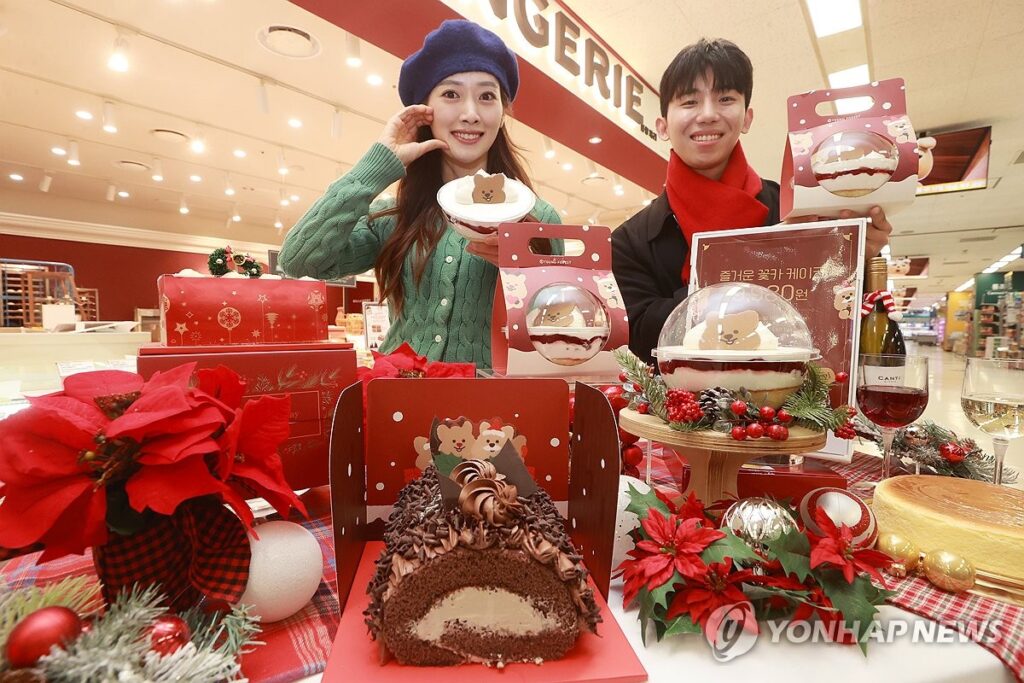 무섭게 치솟더니 "만 원짜리가 수십만 원대로?"…10년 만에 확 바뀐 풍경에 서민들 '발칵' 2 호텔 케이크 가격 상승