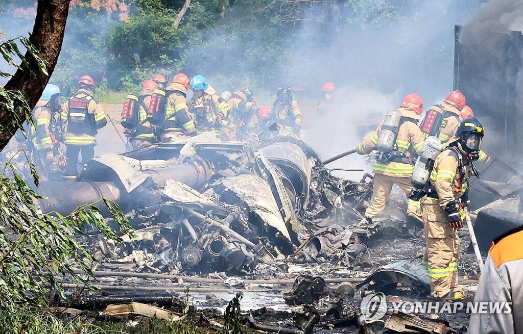 4명이나 희생되었는데 "알고 보니 인재였나?" …소 잃고 외양간 고치려는 해군, 대체 왜? 4 초계기 추락