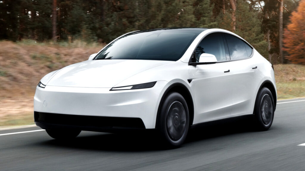 테슬라 모델 Y 주니퍼 6개월 타보니..."이 점은 각오해야" 입 모아 말하는 '대반전' 1 주니퍼 모델 Y 후기