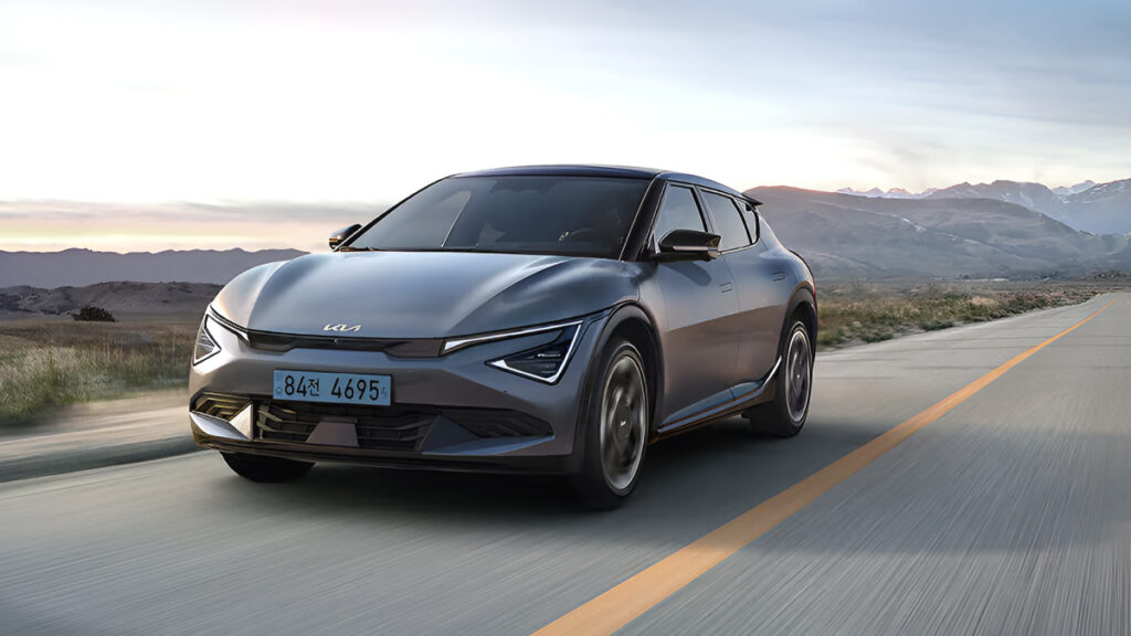 "결국 테슬라도 꺾었다"...한국서만 유난히 '찬밥 신세'인 국산차, '대반전' 3 kia ev6 gt