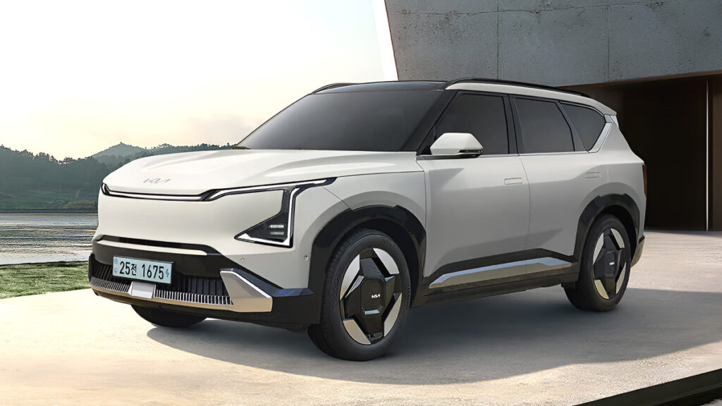 "결국 테슬라도 꺾었다"...한국서만 유난히 '찬밥 신세'인 국산차, '대반전' 4 kia ev6 gt