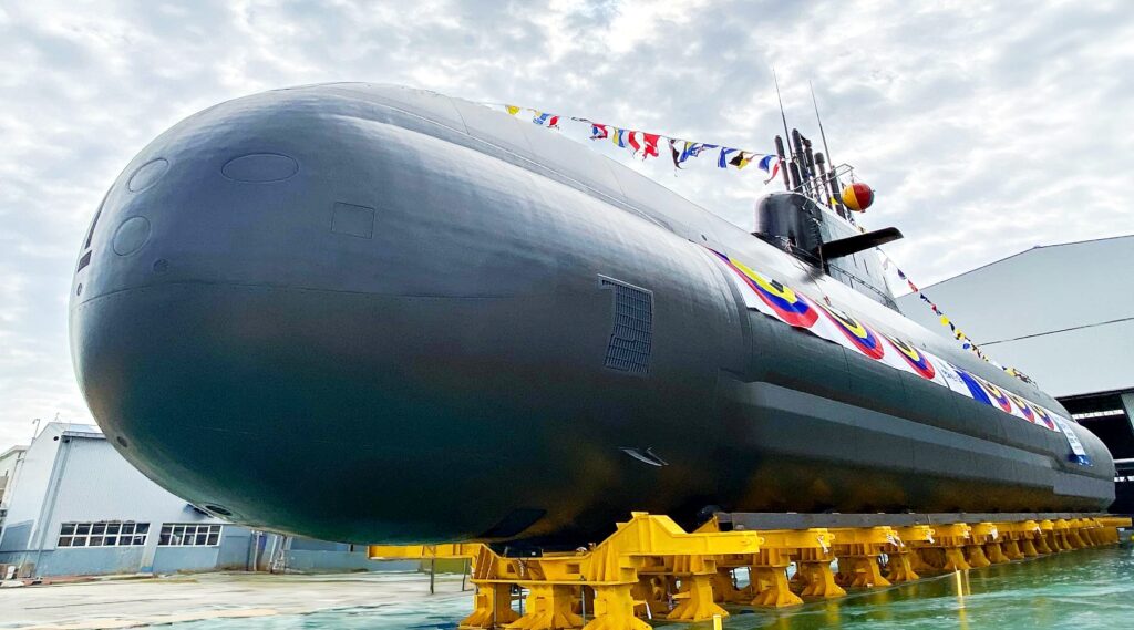 "한국 방산 역사상 최고치였는데" …역대 최고 계약 안긴 '이 나라', 이걸로도 만족 못 해서 결국 2 잠수함