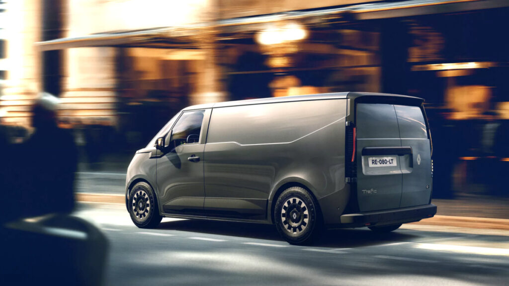 르노 전기밴 출시