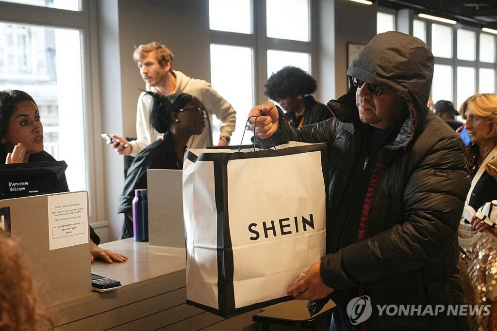 '국가 자존심'인데 "중국서 몰려오자" 분노…시위대까지 등장한 상황에 '발칵' 3 쉬인 파리 상륙 논란