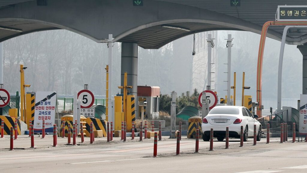 "전국 고속도로가 싹 다 바뀐다"…운전자들 99% 불만 호소했던 '이것', "드디어 해결한다" 2 스마트 톨링 시스템