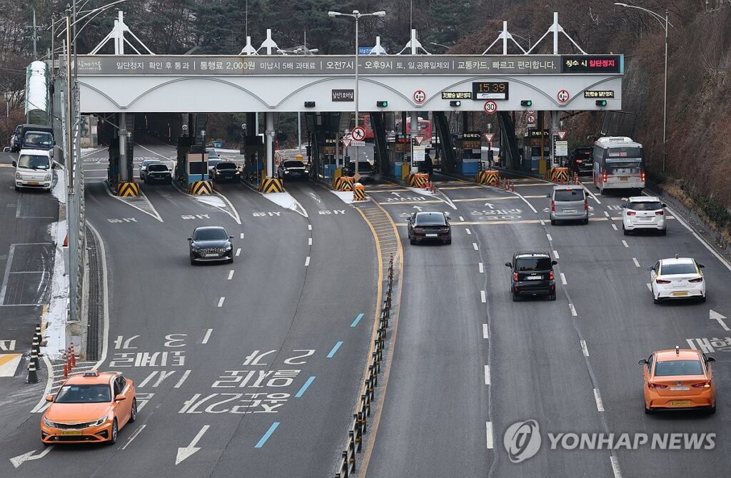 "전국 고속도로가 싹 다 바뀐다"…운전자들 99% 불만 호소했던 '이것', "드디어 해결한다" 3 스마트 톨링 시스템