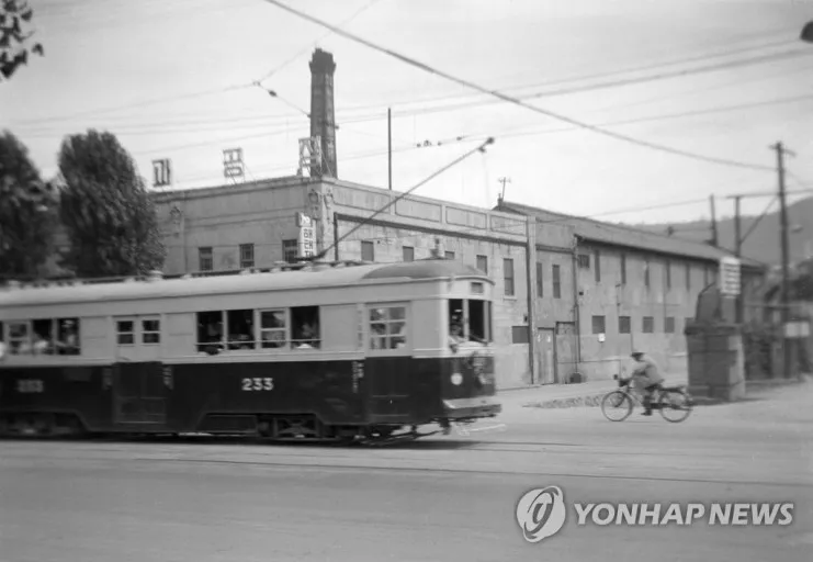 "서울 한복판이 '천지개벽'"…57년 만에 부활한 '이것', 상상도 못 한 모습에 '발칵' 3 트램 재도입