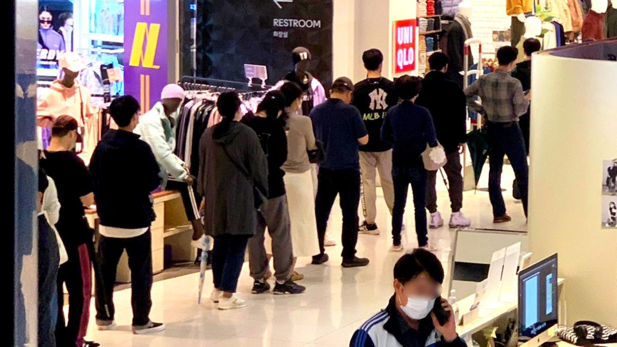 유니클로 니들스 콜라보