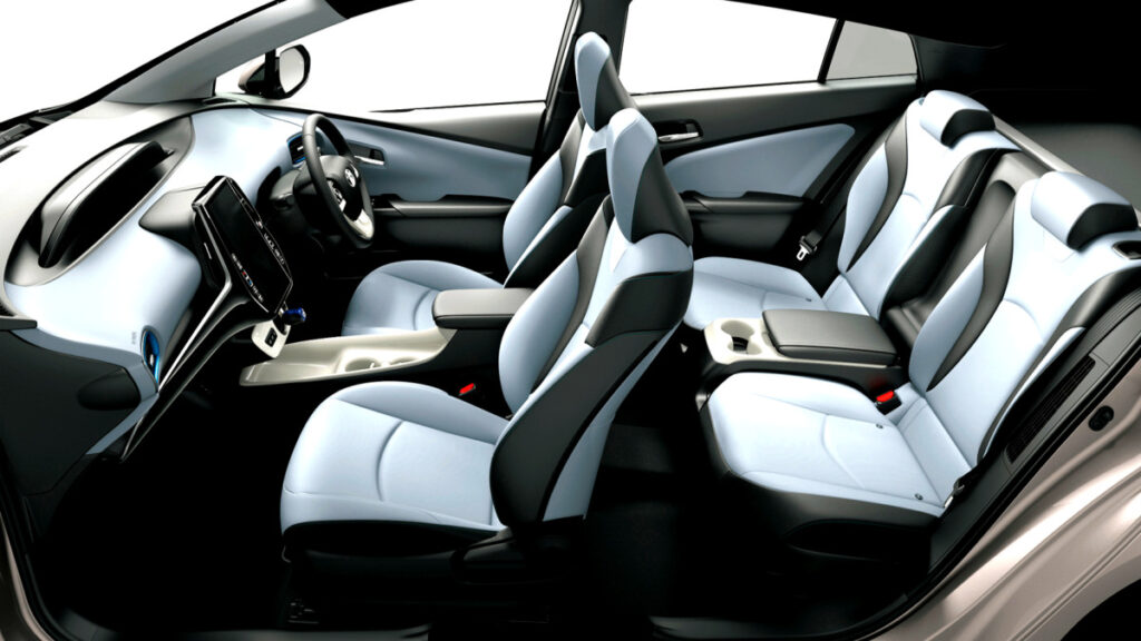 프리우스 중고차 시장