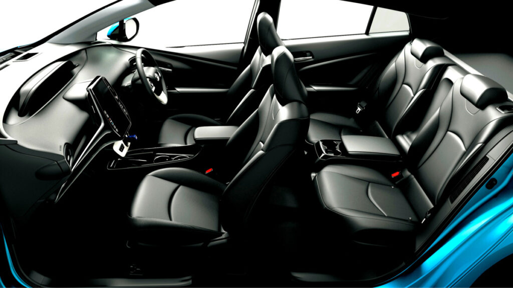 프리우스 중고차 주목