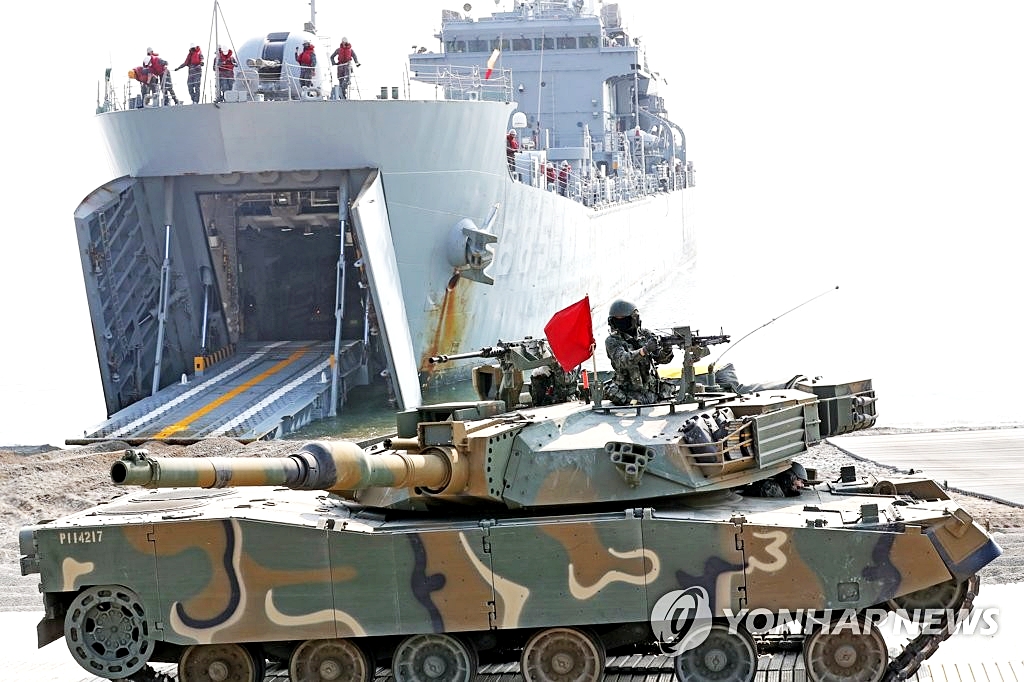 "한 번의 실수로 한국 전력 치명상" …4년 더 쓸 수 있는데 끝내, 해군 '발칵' 뒤집힌 초대형 실수 2 향로봉함