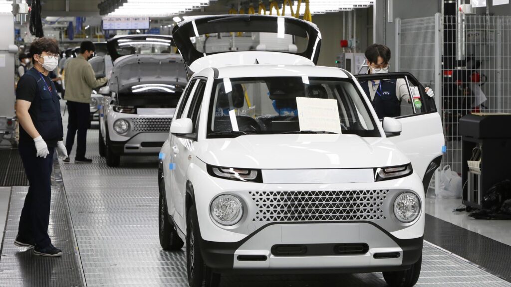 "이러다 중국에 다 뺏긴다"…차 잘 만들어놓고 '초비상' 걸린 현대차 2 BYD 돌핀 액티브 출시