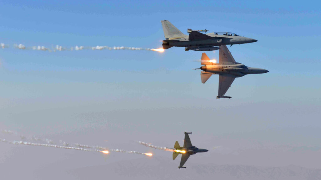 "국제관례마저 무시한 행동에 '아찔'" …긴급 출격한 공군 전투기에 '초긴장', 대체 무슨 일이? 1 KADIZ