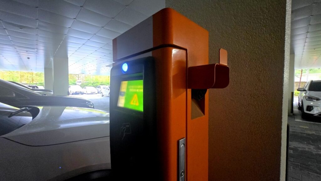 학교 전기차 충전기 제외