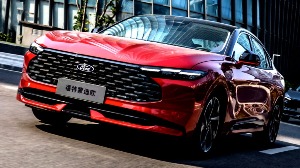 포드 토러스 세단